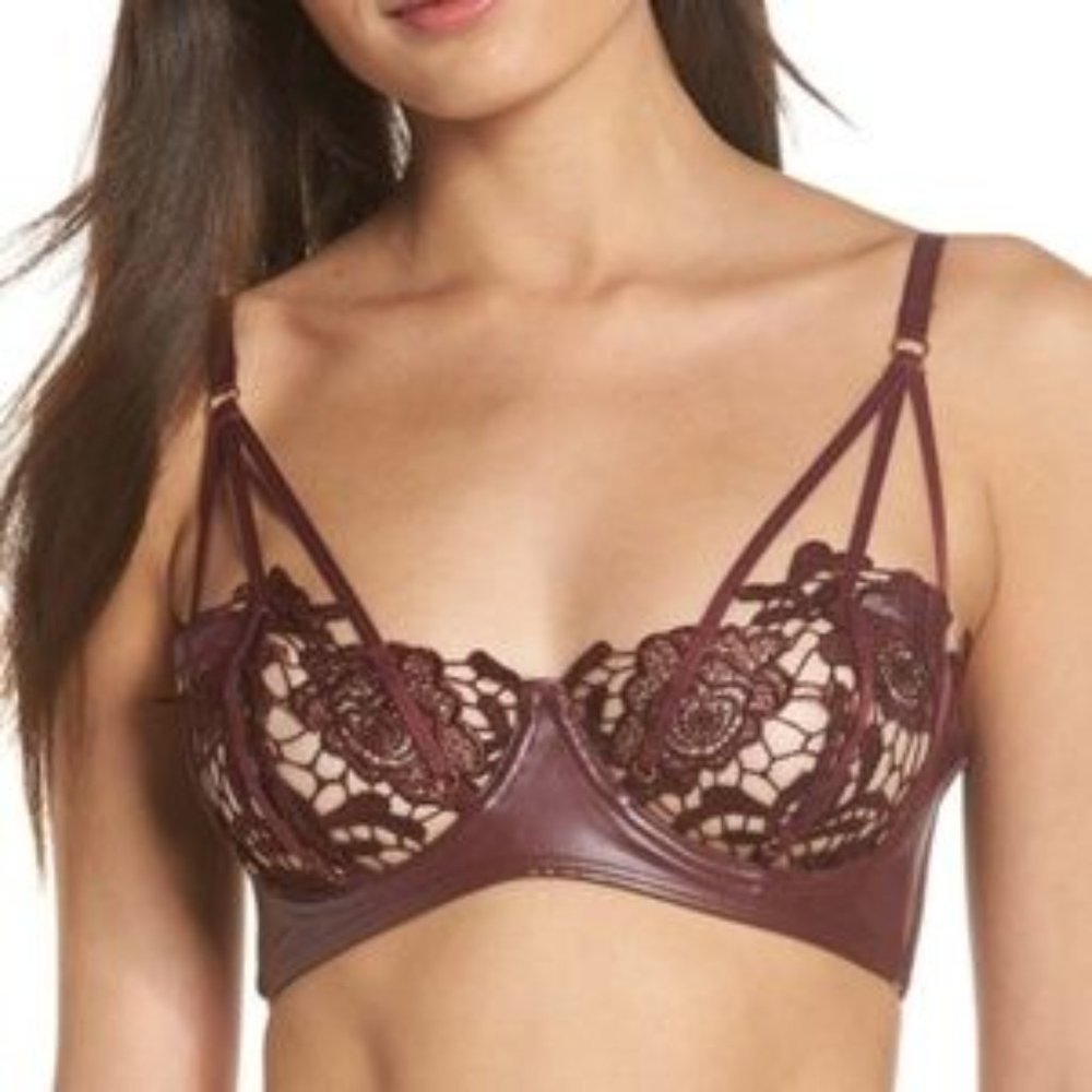 Elegant Lace Bralette in Burgundy